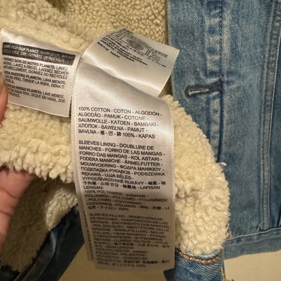 Levi's Blue Lightweight Denim Shirt Jacket - Picture 5 of 9